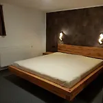 Anno Tyrol بيت للعطل
